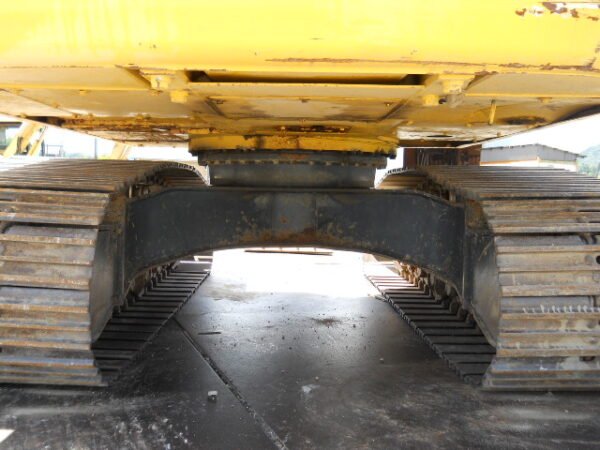 PC200-8N1