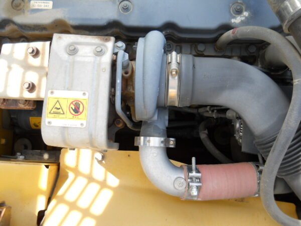 PC200-8N1