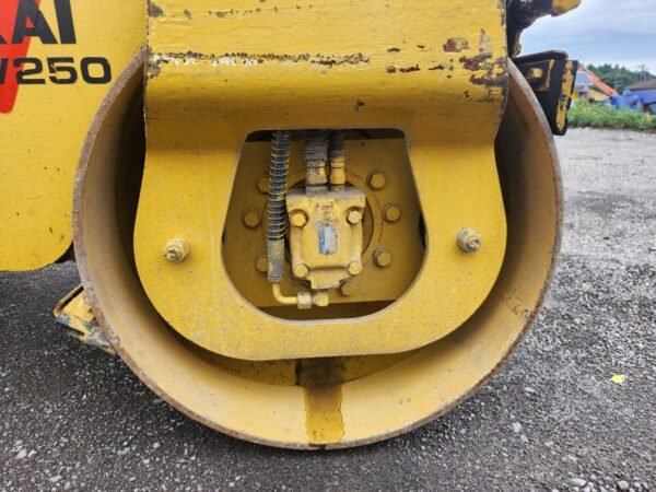 TW250